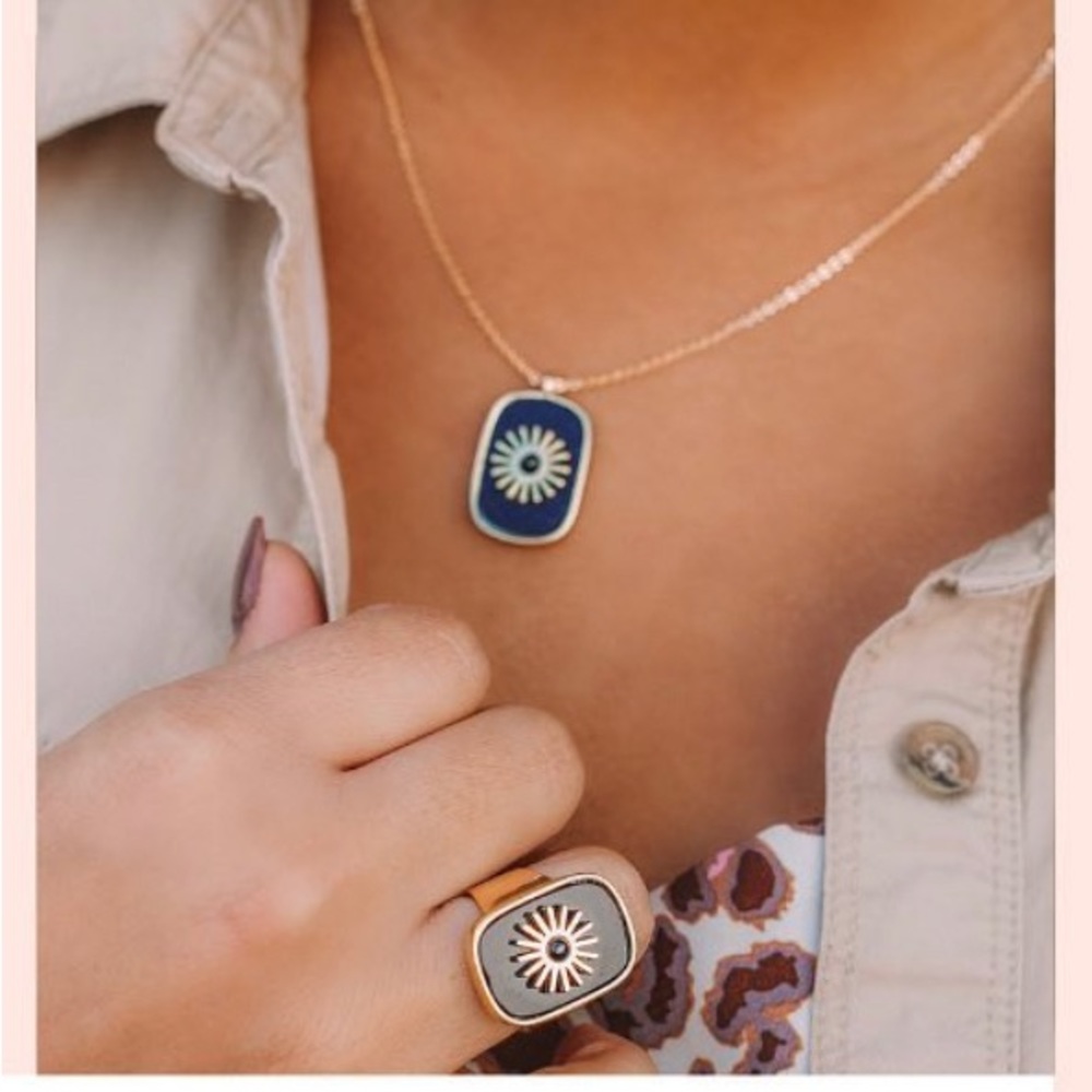 BRAND NEW KC CHIC CELESTIAL RING AND NECKLACE SET